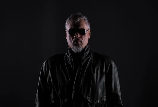 分析作者头像占位图